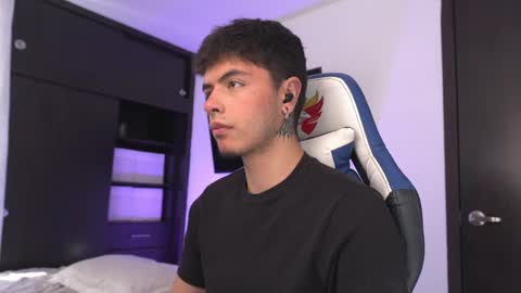 Snapshot of jhn_morghan chatting on 02-25-26, 07:45 Morghan online show from 02-25-26, 07:45