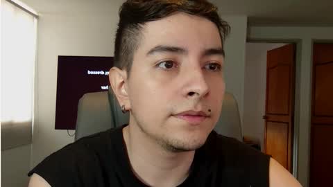 Snapshot of jhoan_saenz chatting on 10-09-25, 04:49 Jhoan Saenz online show from 10-09-25, 04:49