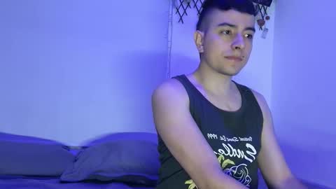 Snapshot of jhoan_saenz chatting on 10-19-25, 11:05 Jhoan Saenz online show from 10-19-25, 11:05