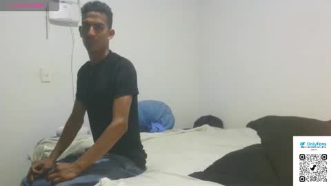 Snapshot of jhoana_aston chatting on 01-07-26, 12:35 jhoana aston - daniel online show from 01-07-26, 12:35