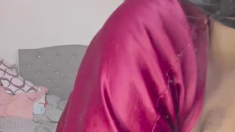 Snapshot of jhoanatrans22 chatting on 09-10-25, 03:34 jhoanatrans22 online show from 09-10-25, 03:34