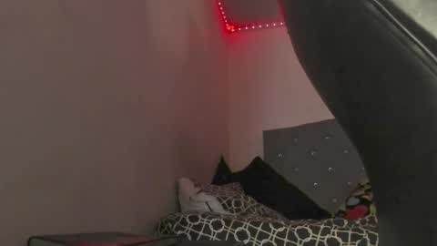 Snapshot of jhoanatrans22 chatting on 10-01-25, 02:23 jhoanatrans22 online show from 10-01-25, 02:23