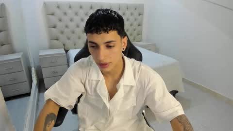 jhoanleandro online show from 12-02-25, 04:29