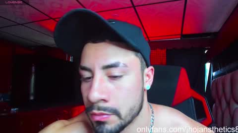 Snapshot of jhojansthetics chatting on 10-23-25, 09:35 Jhojan Strong online show from 10-23-25, 09:35