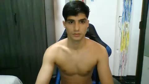 Snapshot of jhon_2000s chatting on 03-02-25, 03:02 jhon online show from 03-02-25, 03:02