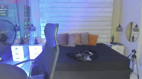 John Bear.... online show from 04-15-26, 11:17