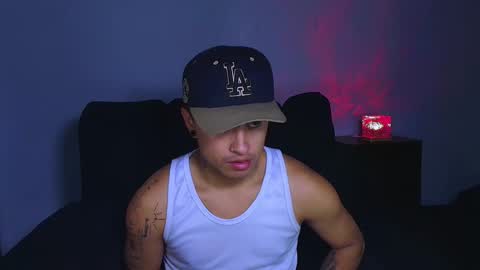 jhon_mendoza_ online show from 10-17-25, 08:39