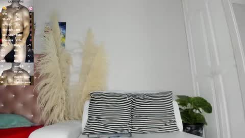 Snapshot of jhonaldsw chatting on 03-06-25, 12:41 jhonaldsw online show from 03-06-25, 12:41