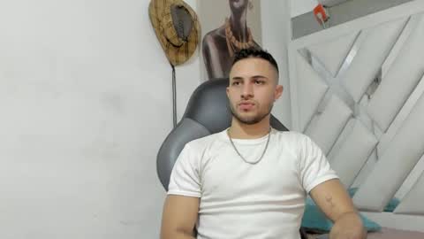 Snapshot of jhonny_flames7 chatting on 12-24-24, 07:22 jhonny online show from 12-24-24, 07:22