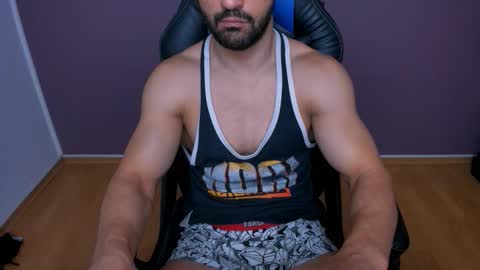 Snapshot of jhonnyboy007 chatting on 10-09-25, 06:55 Black Diamond online show from 10-09-25, 06:55