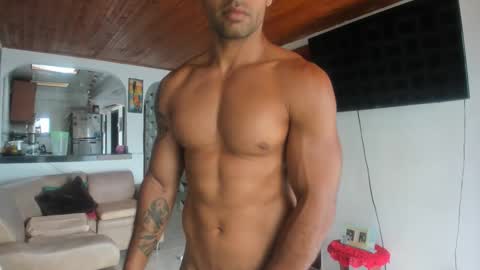 Snapshot of jhonnyxxfitnexx chatting on 12-17-25, 07:09 jh online show from 12-17-25, 07:09