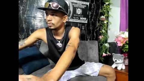 jhonson821 online show from 11-18-25, 08:41