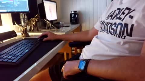 Snapshot of jhony_xx chatting on 06-11-26, 10:41 Jhonny y Naty online show from 06-11-26, 10:41