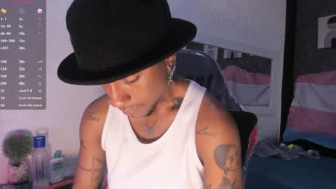 Snapshot of jhonymiller chatting on 07-13-26, 05:16 jhonymiller online show from 07-13-26, 05:16