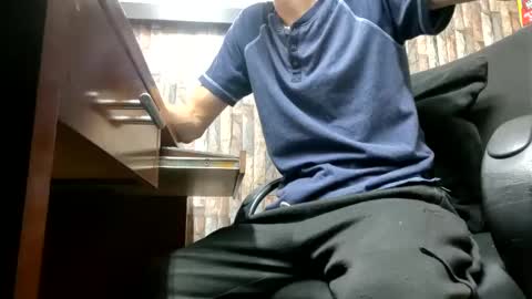 jhosuamoore2 online show from 11-10-25, 10:31