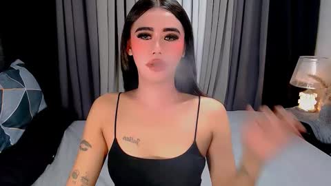 jhuliana_and_charles_room online show from 12-02-25, 03:45