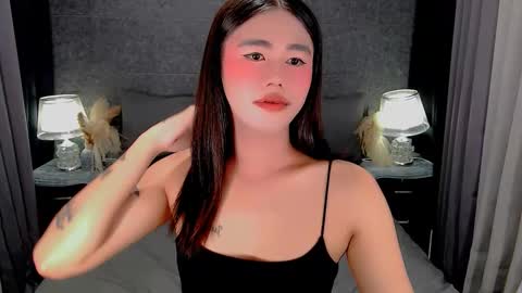 Snapshot of jhuliana_and_charles_room chatting on 02-16-26, 07:59 jhuliana_and_charles_room online show from 02-16-26, 07:59