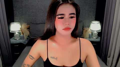 Snapshot of jhuliana_and_charles_room chatting on 03-09-26, 03:54 jhuliana_and_charles_room online show from 03-09-26, 03:54