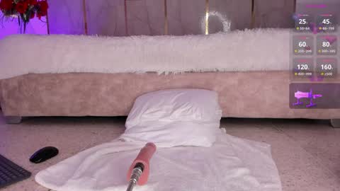Snapshot of jiggly_ chatting on 05-13-26, 05:38 Jiggly online show from 05-13-26, 05:38