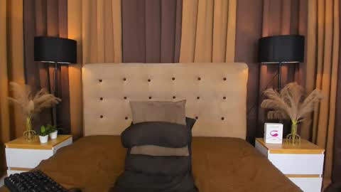 jilianward online show from 11-20-25, 06:29