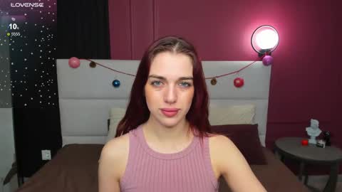 Snapshot of jill_smith chatting on 12-18-25, 01:22 Jill 3 online show from 12-18-25, 01:22