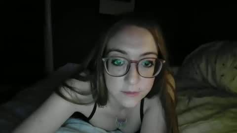 Snapshot of jilliangiselle chatting on 06-04-26, 03:45 jilliangiselle online show from 06-04-26, 03:45