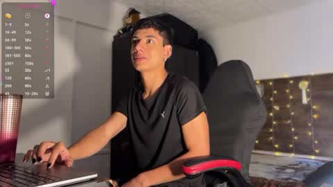 jim_dancer online show from 02-10-25, 07:38