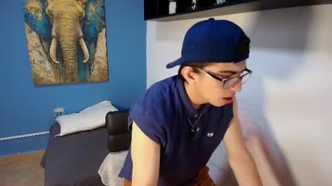 Snapshot of jim_deepxxx chatting on 07-27-26, 12:23 GEROGE online show from 07-27-26, 12:23