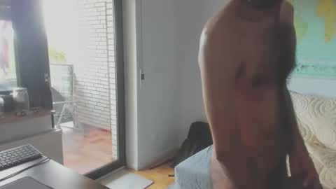 Snapshot of jimbob5005 chatting on 11-22-25, 02:27 jimbob5005 online show from 11-22-25, 02:27