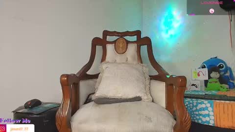 Jimm  Independent Model  online show from 09-18-25, 12:51