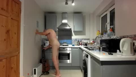 Jim Redgewell online show from 10-27-25, 05:39