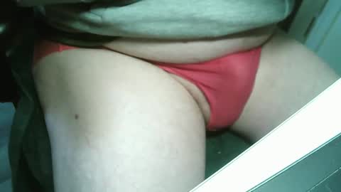 Snapshot of jimmychongax chatting on 02-18-25, 09:43 Jimmychongax online show from 02-18-25, 09:43