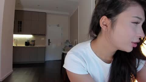 Snapshot of jina_meow chatting on 05-25-26, 02:39 Jina meow online show from 05-25-26, 02:39