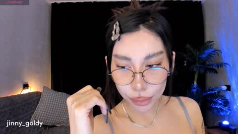 Snapshot of jinny_gold chatting on 12-18-25, 06:25 MY NEW INSTA jinny goldy online show from 12-18-25, 06:25