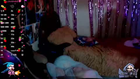 Snapshot of jinx_25 chatting on 02-25-25, 04:03  Jinx  online show from 02-25-25, 04:03