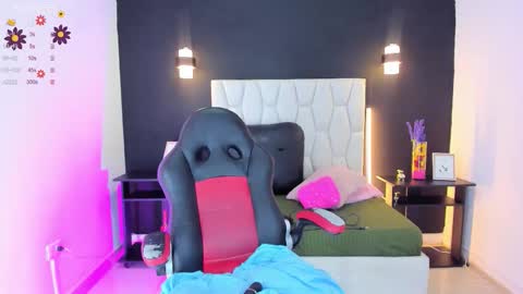 kim online show from 03-24-26, 02:44