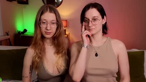 Snapshot of jitoon_exe chatting on 01-19-25, 07:37 Hey Guys We are Julia ginger Tina brunette online show from 01-19-25, 07:37