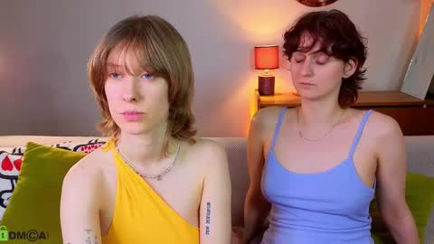 Snapshot of jitoon_exe chatting on 11-29-25, 03:15 Hey Guys We are Julia ginger Tina brunette online show from 11-29-25, 03:15