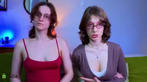 Snapshot of jitoon_exe chatting on 06-14-26, 06:43 Hey Guys We are Julia ginger Tina brunette online show from 06-14-26, 06:43
