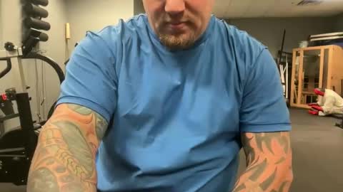 jitzgolfer online show from 12-05-25, 04:10