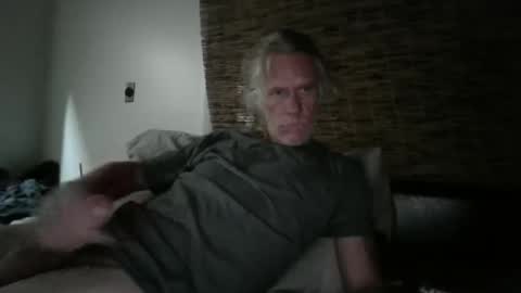 jizzmitten5 online show from 05-29-26, 05:16
