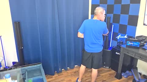 Jizzy Blue online show from 10-12-25, 05:34