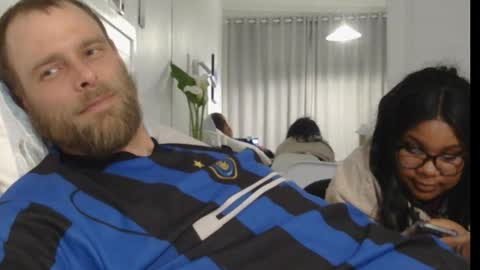 JamesJan van Rebel online show from 09-19-25, 06:41