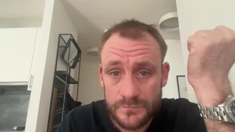 Snapshot of jjcd868025 chatting on 02-21-26, 09:21 420 online show from 02-21-26, 09:21