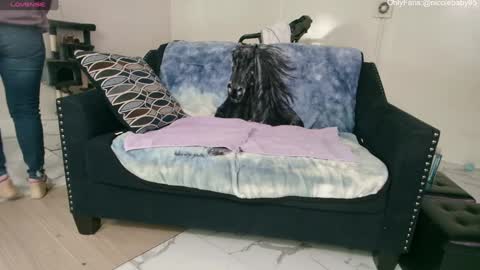 Snapshot of jjjust4fun1985 chatting on 01-08-25, 02:57 Nicole Allen online show from 01-08-25, 02:57