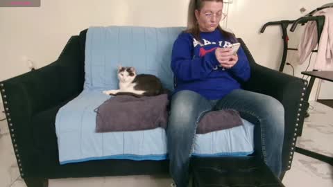 Snapshot of jjjust4fun1985 chatting on 01-21-25, 11:13 Nicole Allen online show from 01-21-25, 11:13