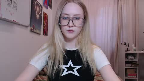 joan_kiss online show from 06-09-26, 02:50