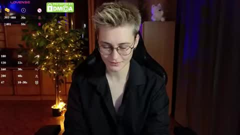 Snapshot of joan_night chatting on 06-11-26, 06:06 J online show from 06-11-26, 06:06