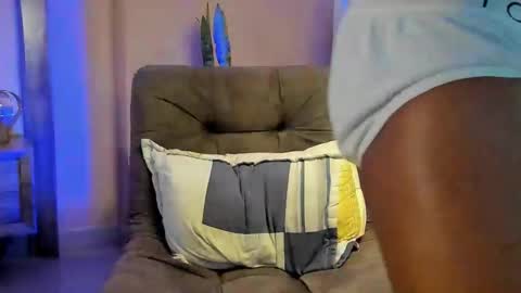 JOAN SAENZ online show from 03-12-25, 05:13