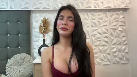 Snapshot of joanaemerald chatting on 12-26-24, 04:10 joana online show from 12-26-24, 04:10